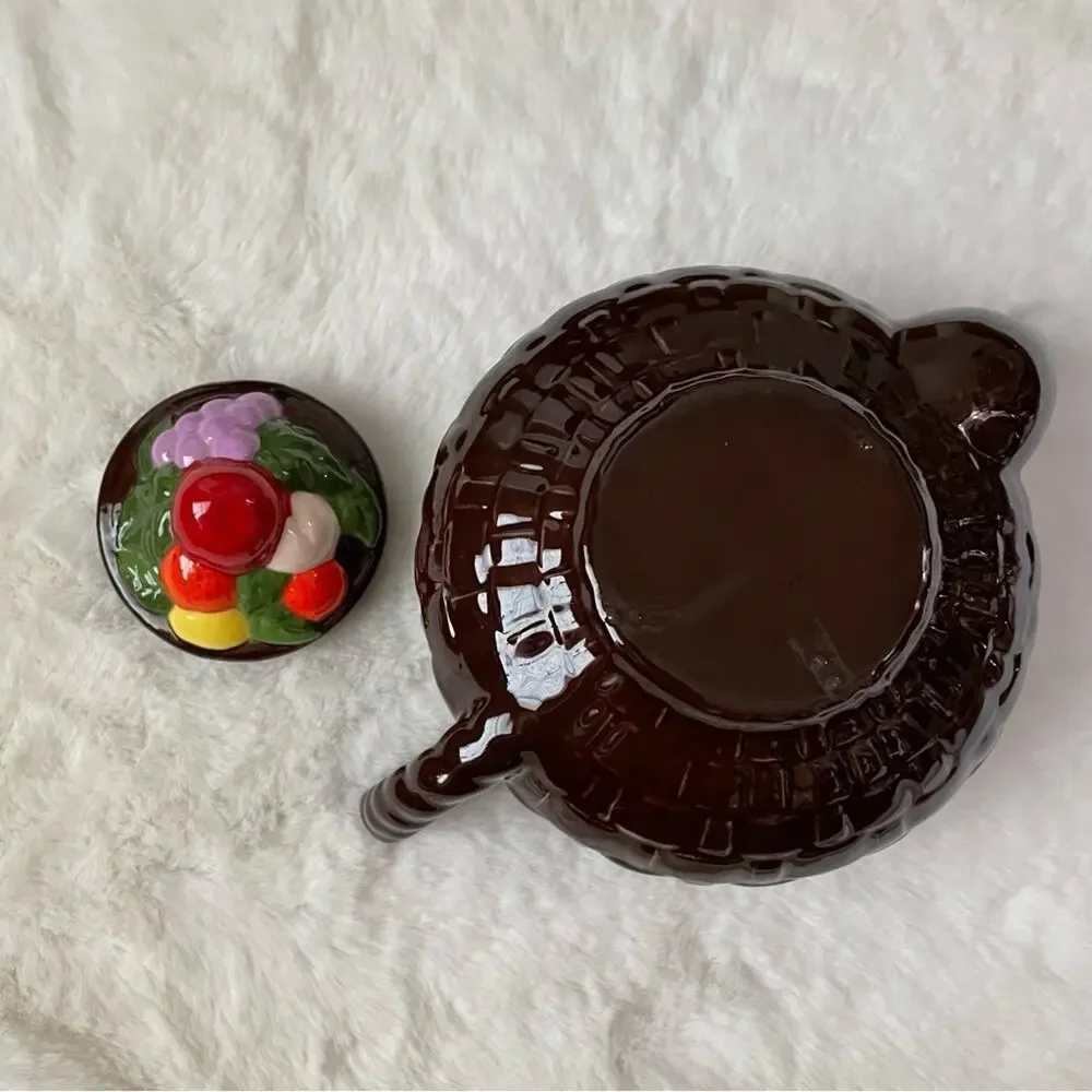 N/A brown basket
